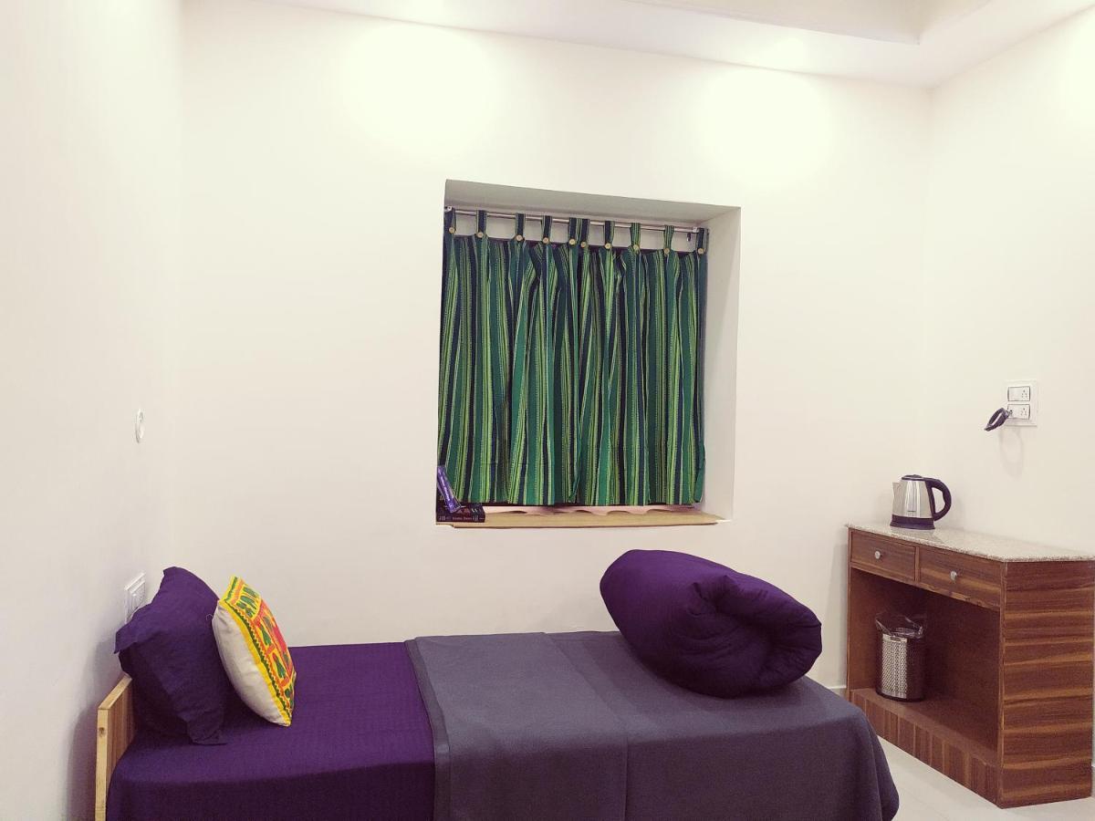 Shimla Gypsy - Home Stay Zewnętrze zdjęcie
